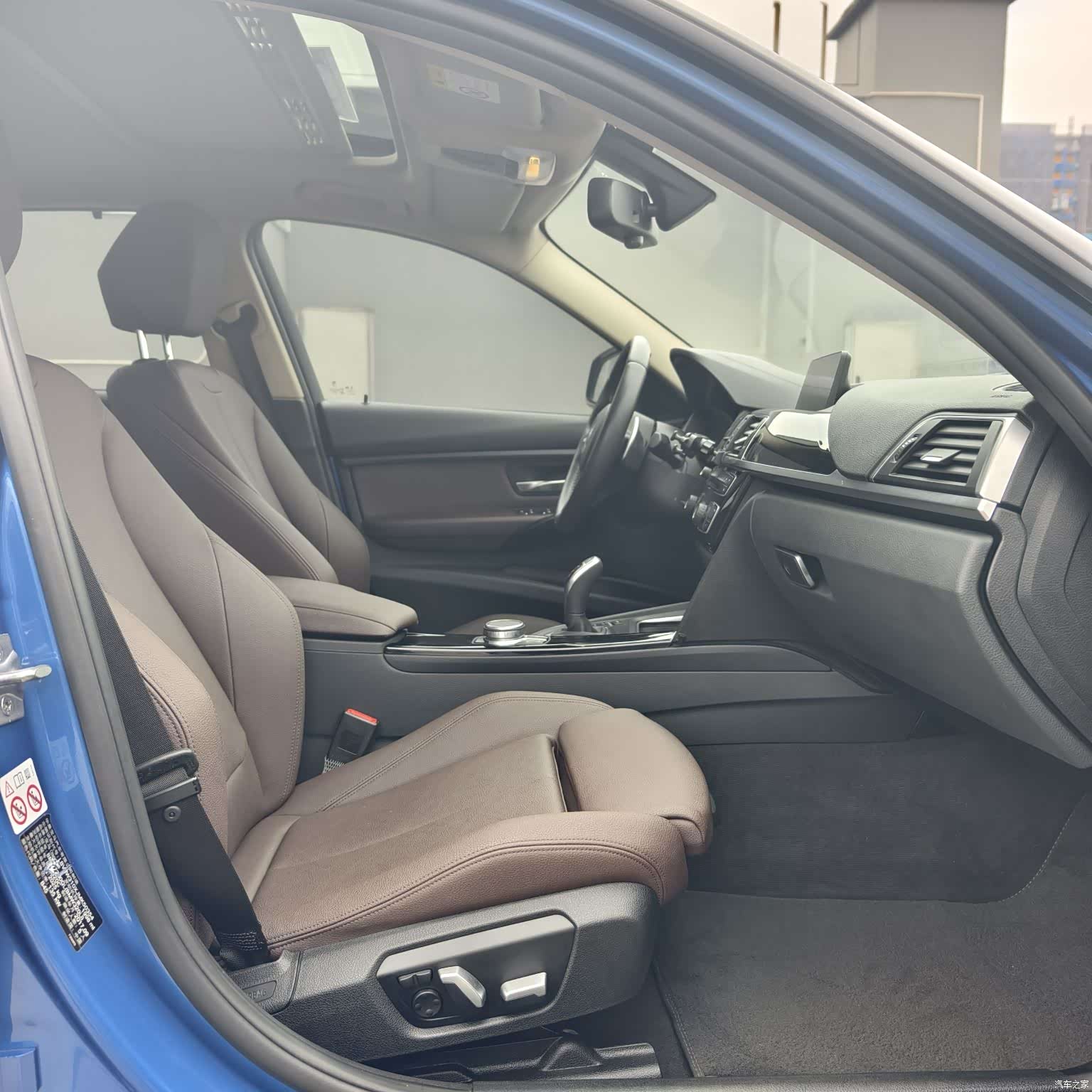 BMW 3 Series, 2017 11