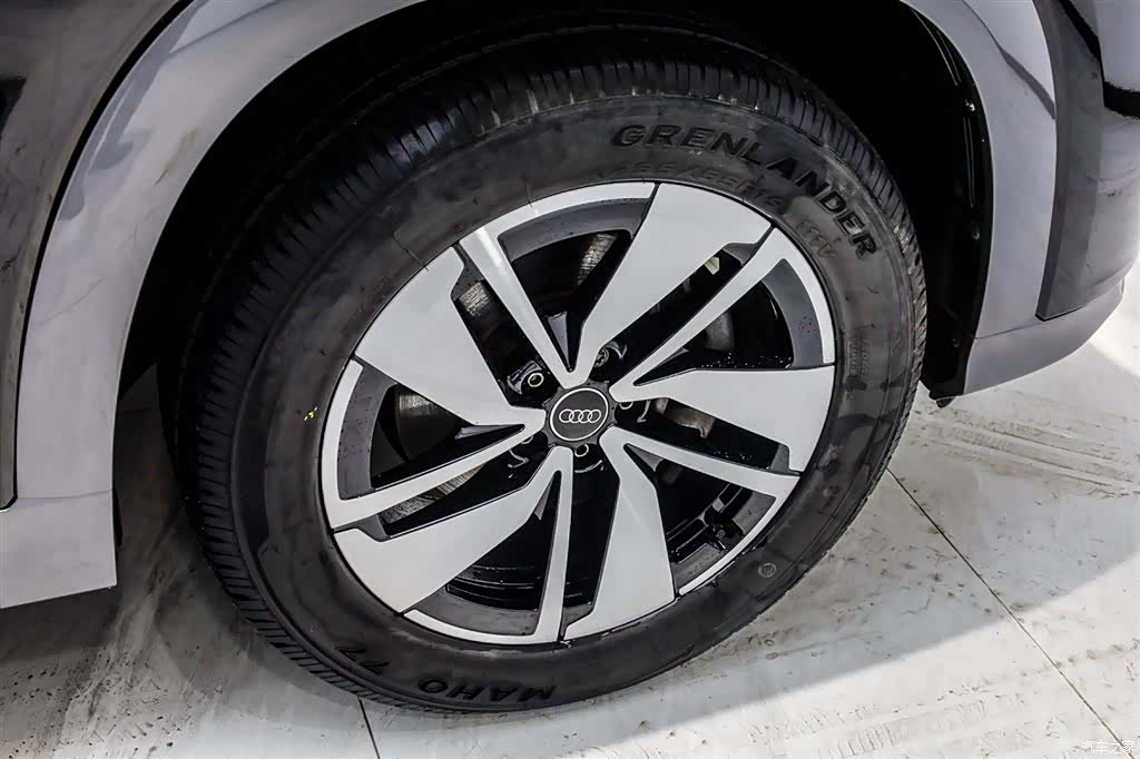 Audi Q6, 2024 33