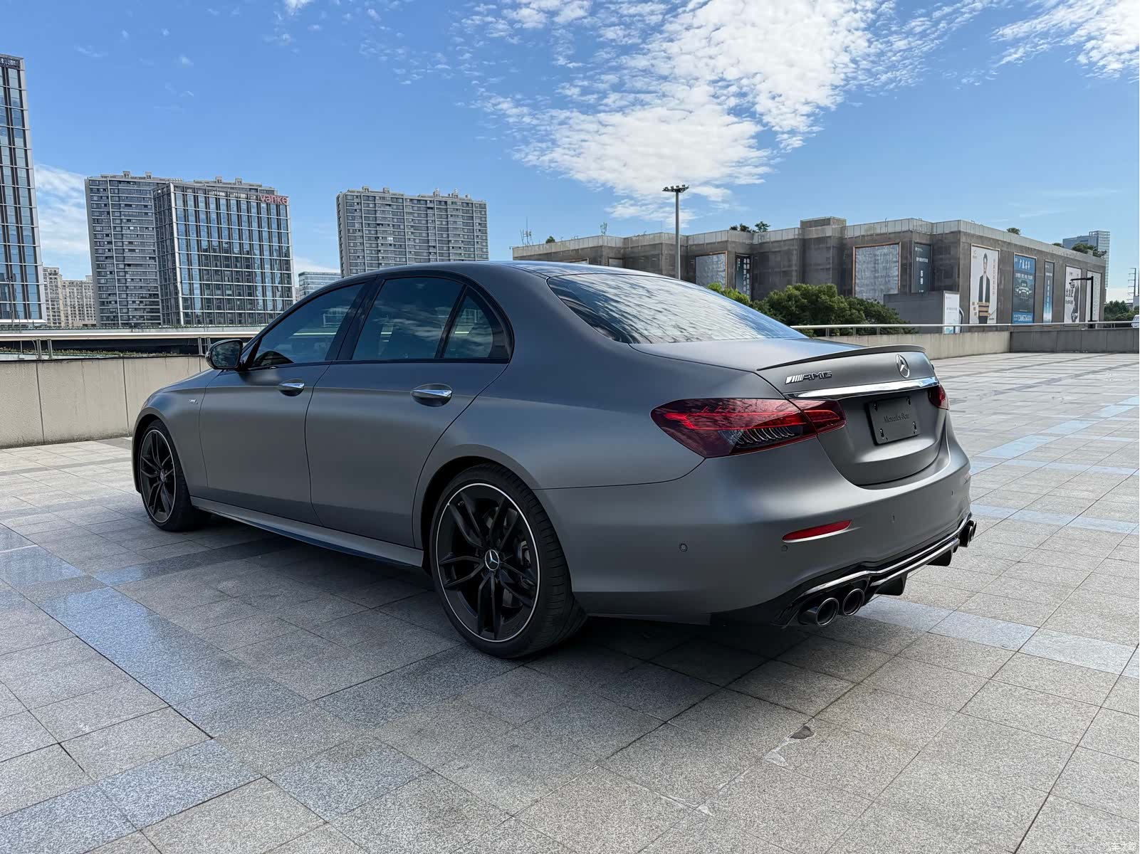 Mercedes-Benz E-Class, 2022 17