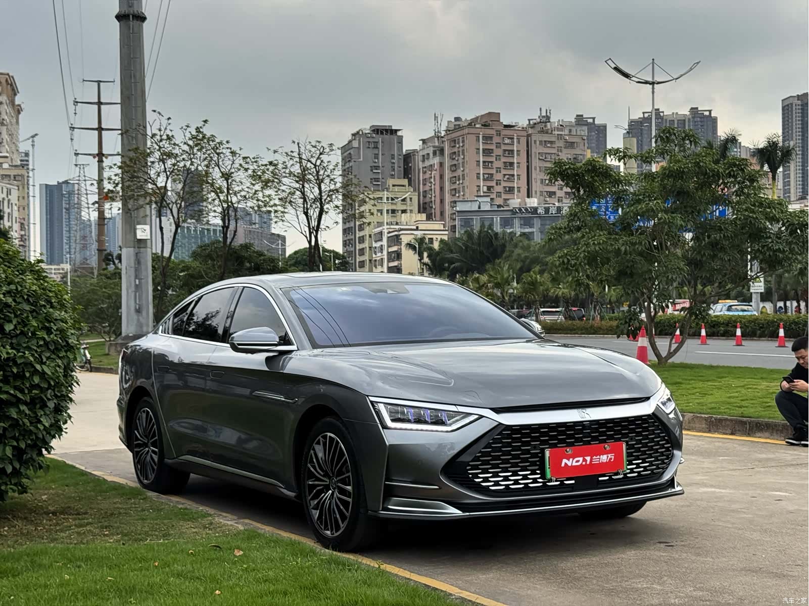 BYD Han, 2022 2
