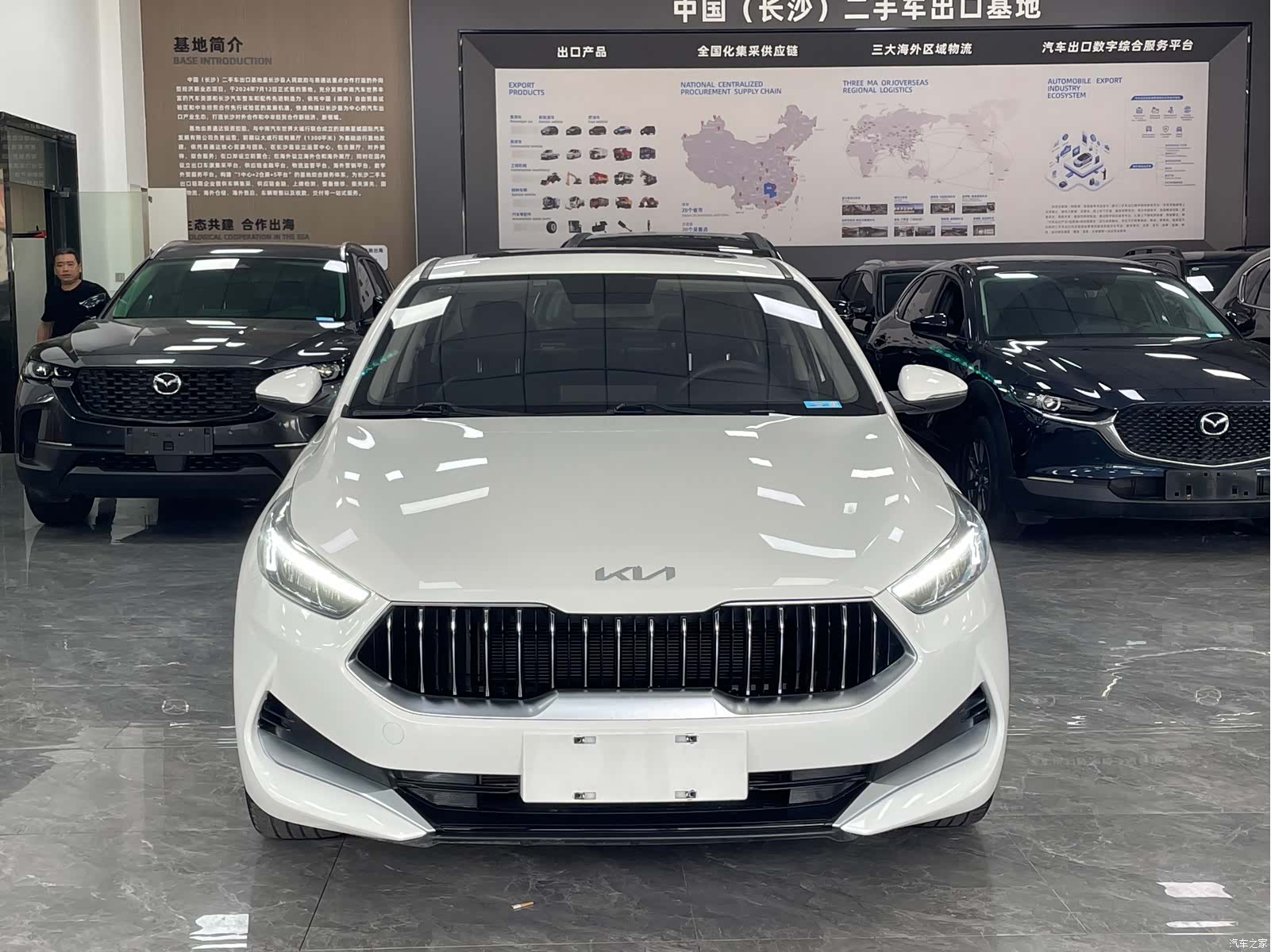 Kia K3, 2022 2