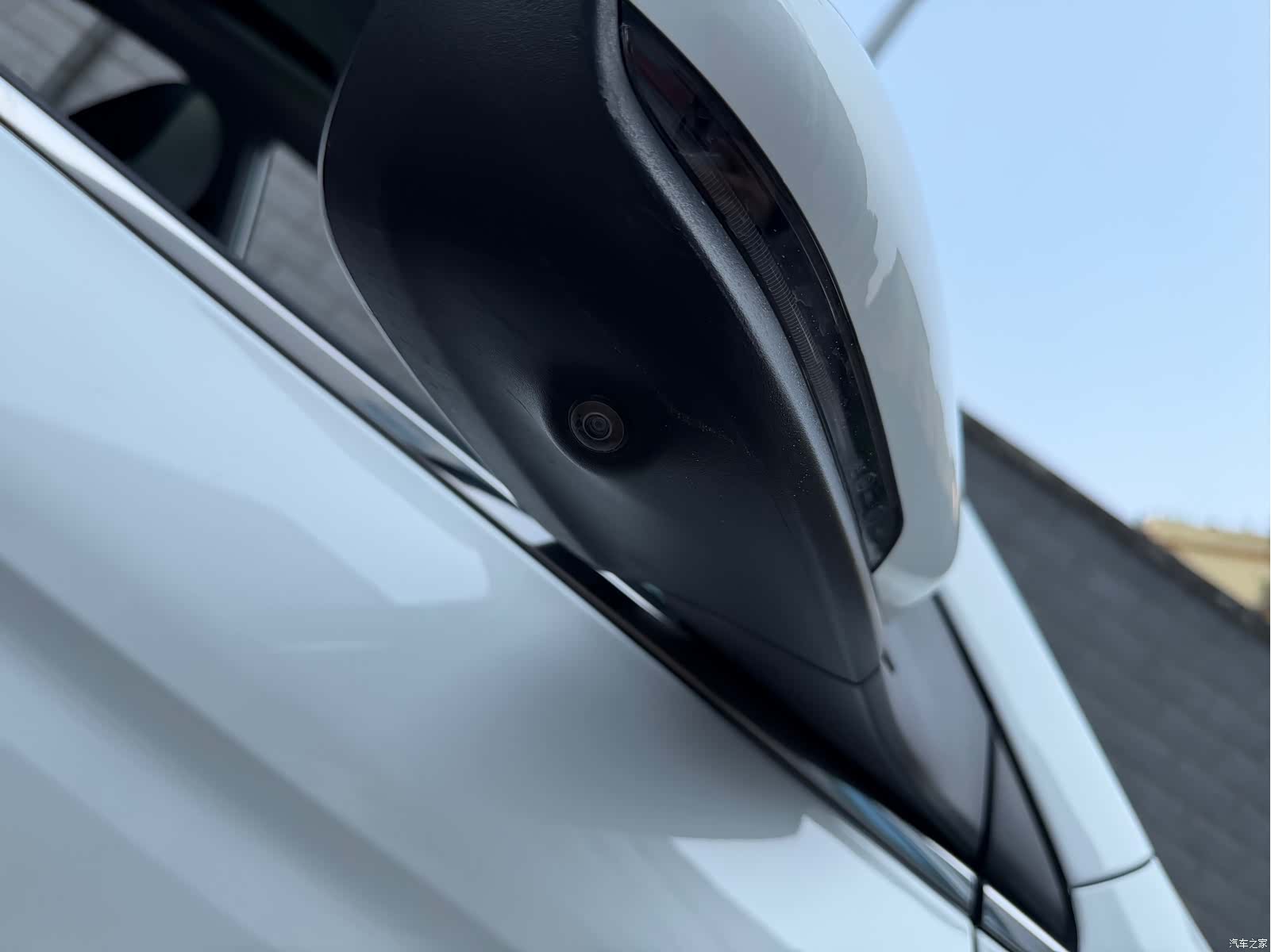 Geely Emgrand, 2022 20