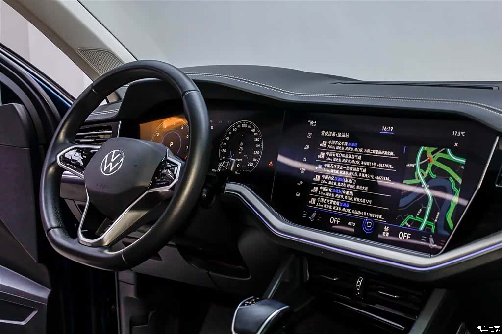 Volkswagen Touareg, 2023 20
