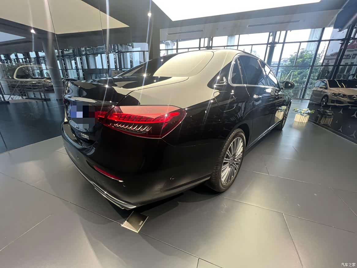 Mercedes-Benz E-Class, 2022 7