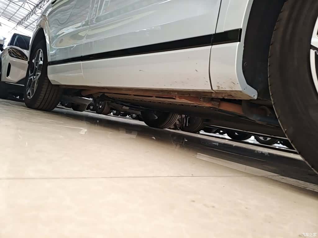 Jetour L7, 2025 19