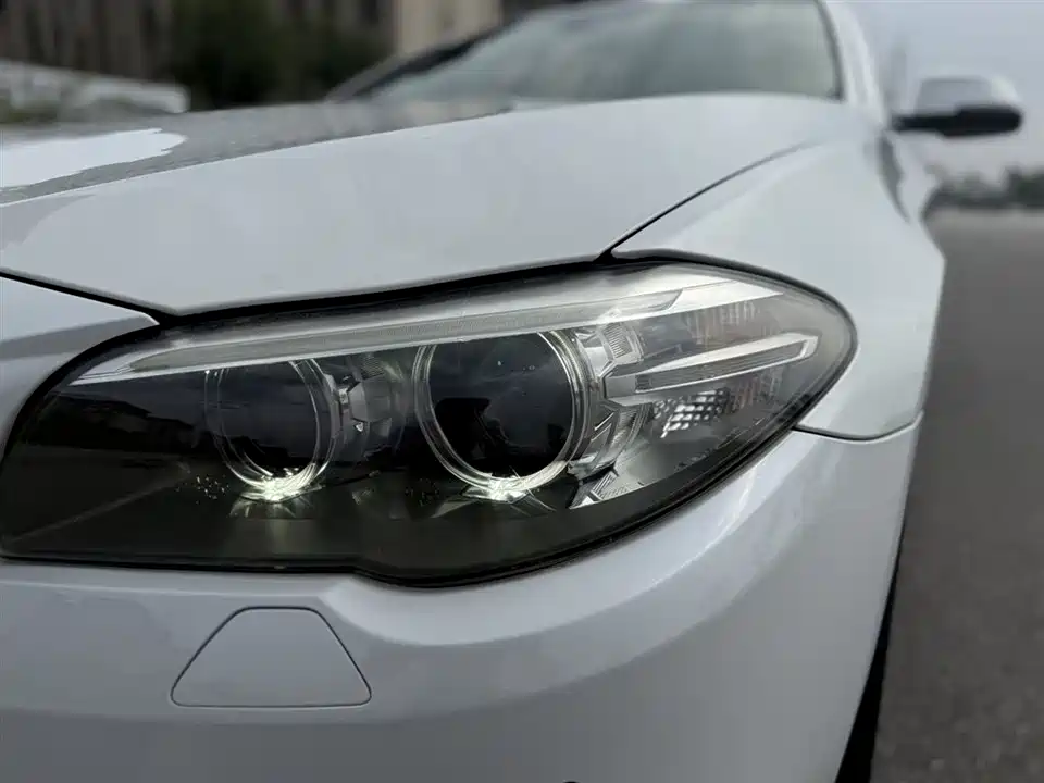 BMW 5 series BMW 5 series