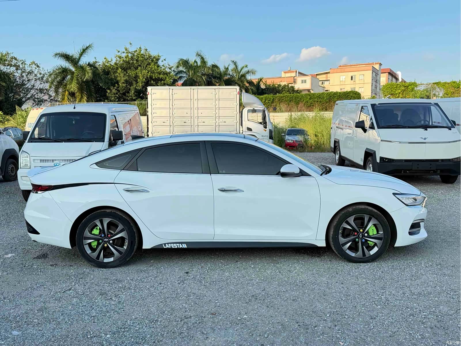 Hyundai Lafesta, 2021 4