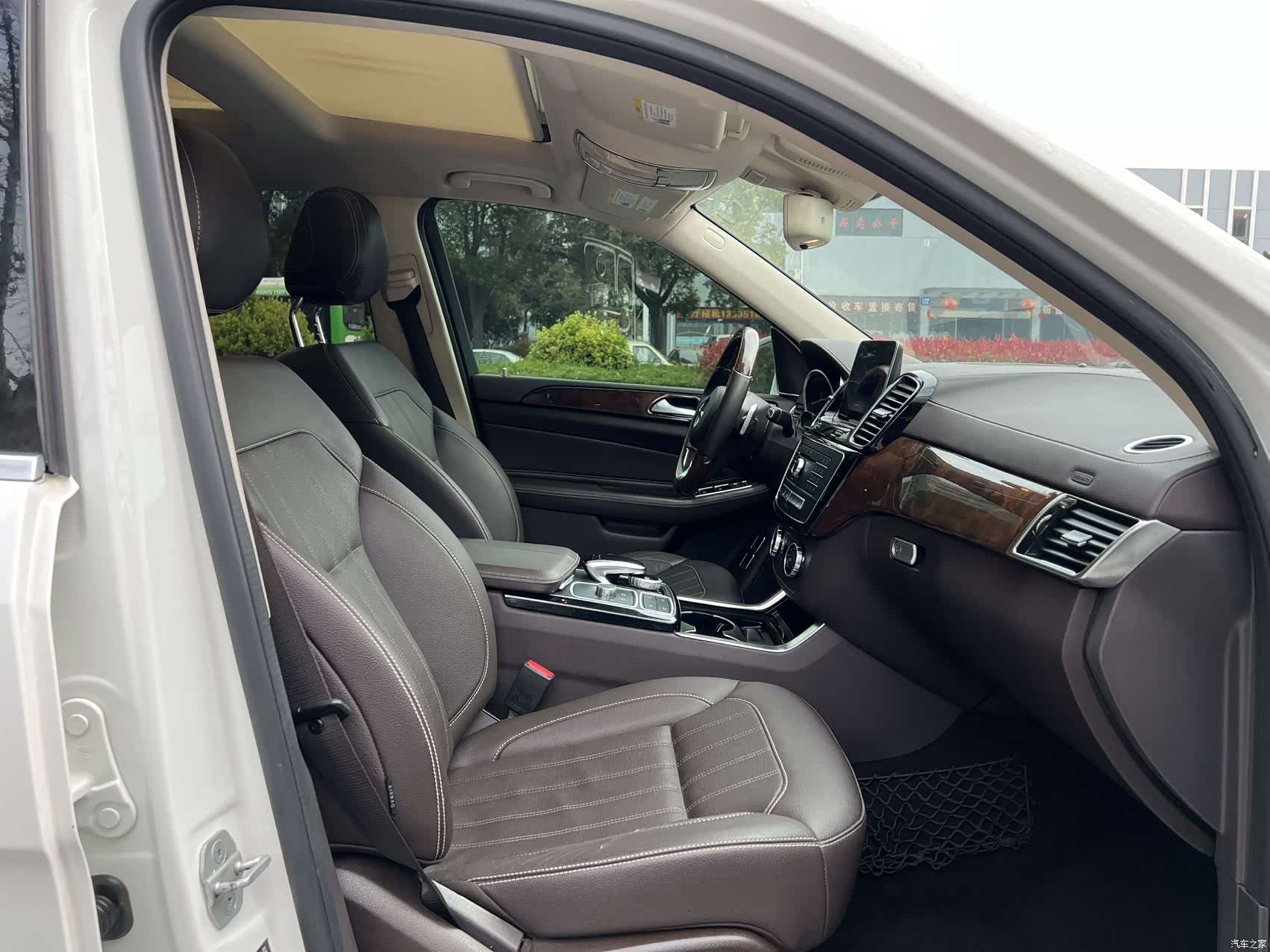 Mercedes-Benz GLS, 2017 15