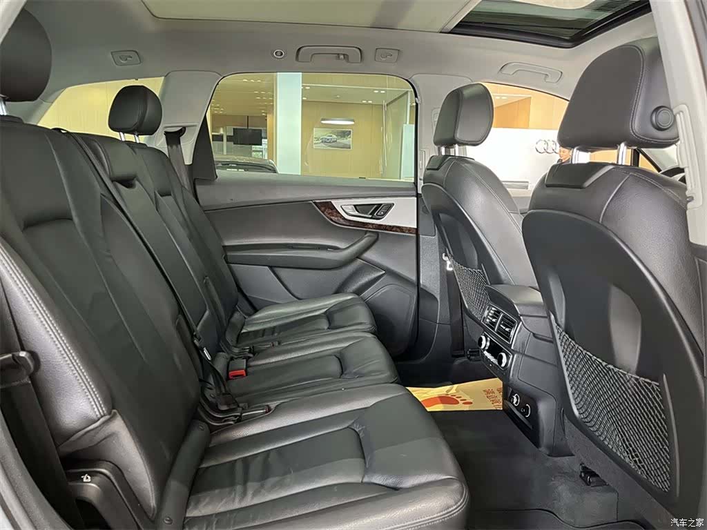 Audi Q7, 2018 7