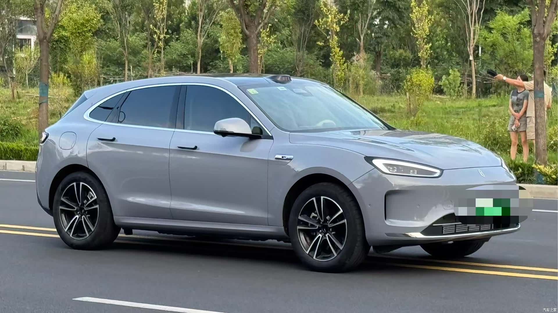 AITO M5, 2025 3