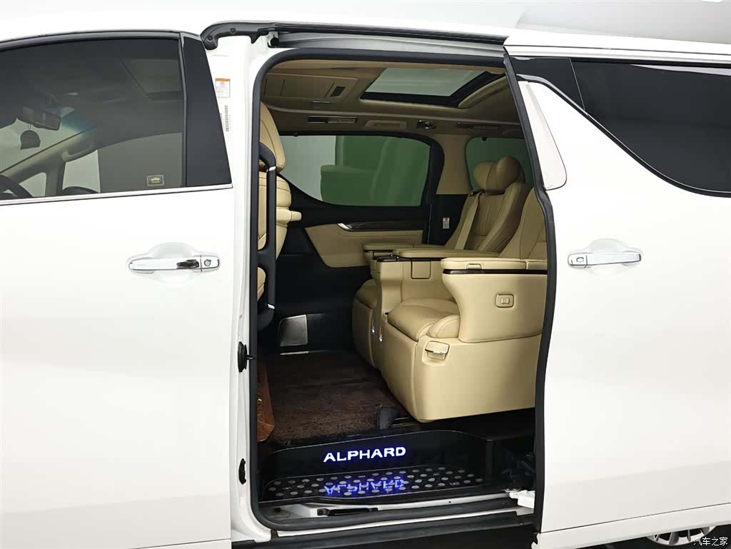 Toyota Alphard, 2020 14