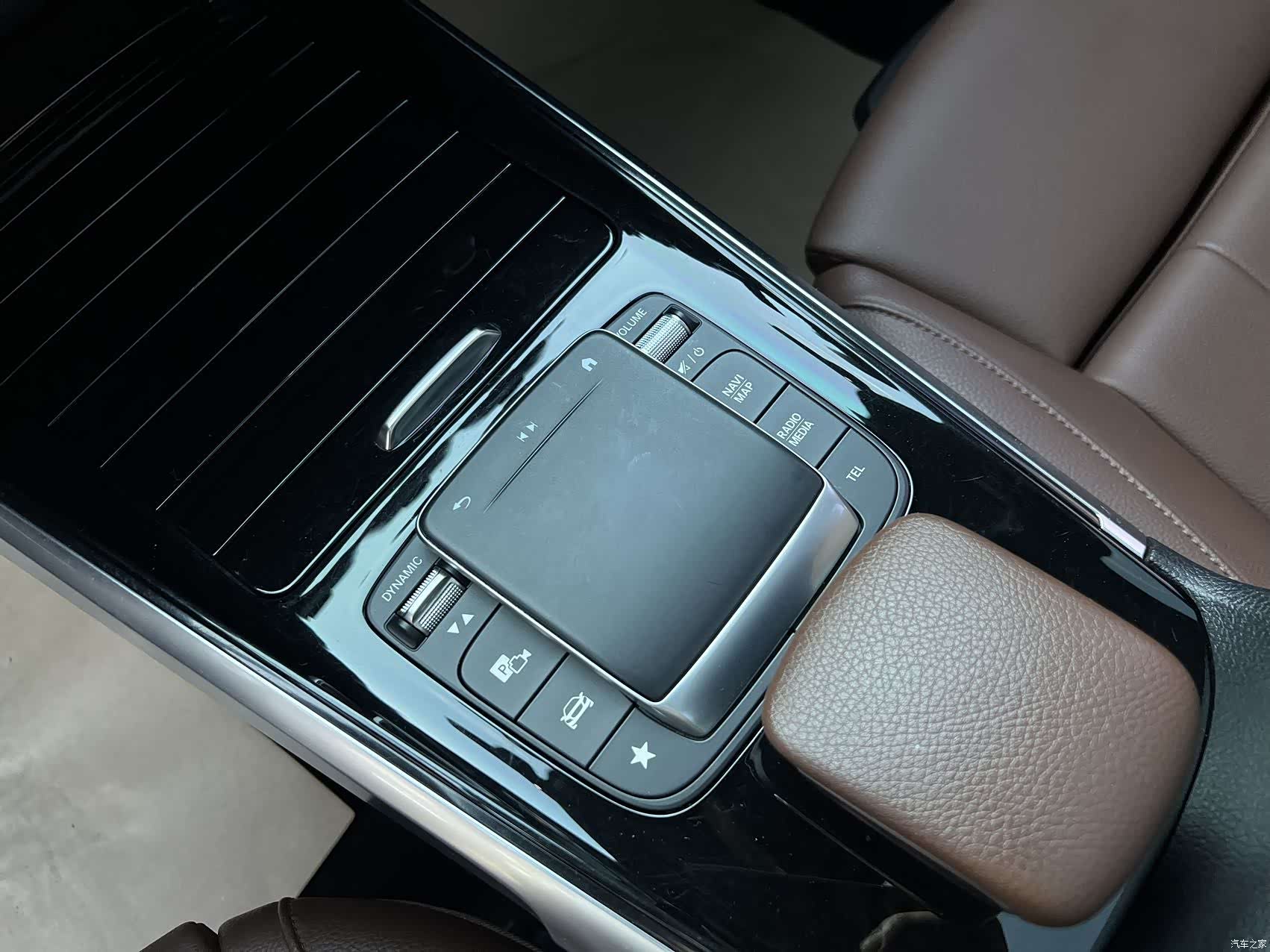 Mercedes-Benz GLB, 2020 16