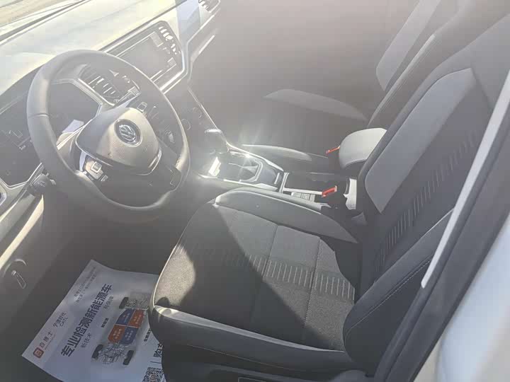 Volkswagen T Roc, 2020 года фото 7