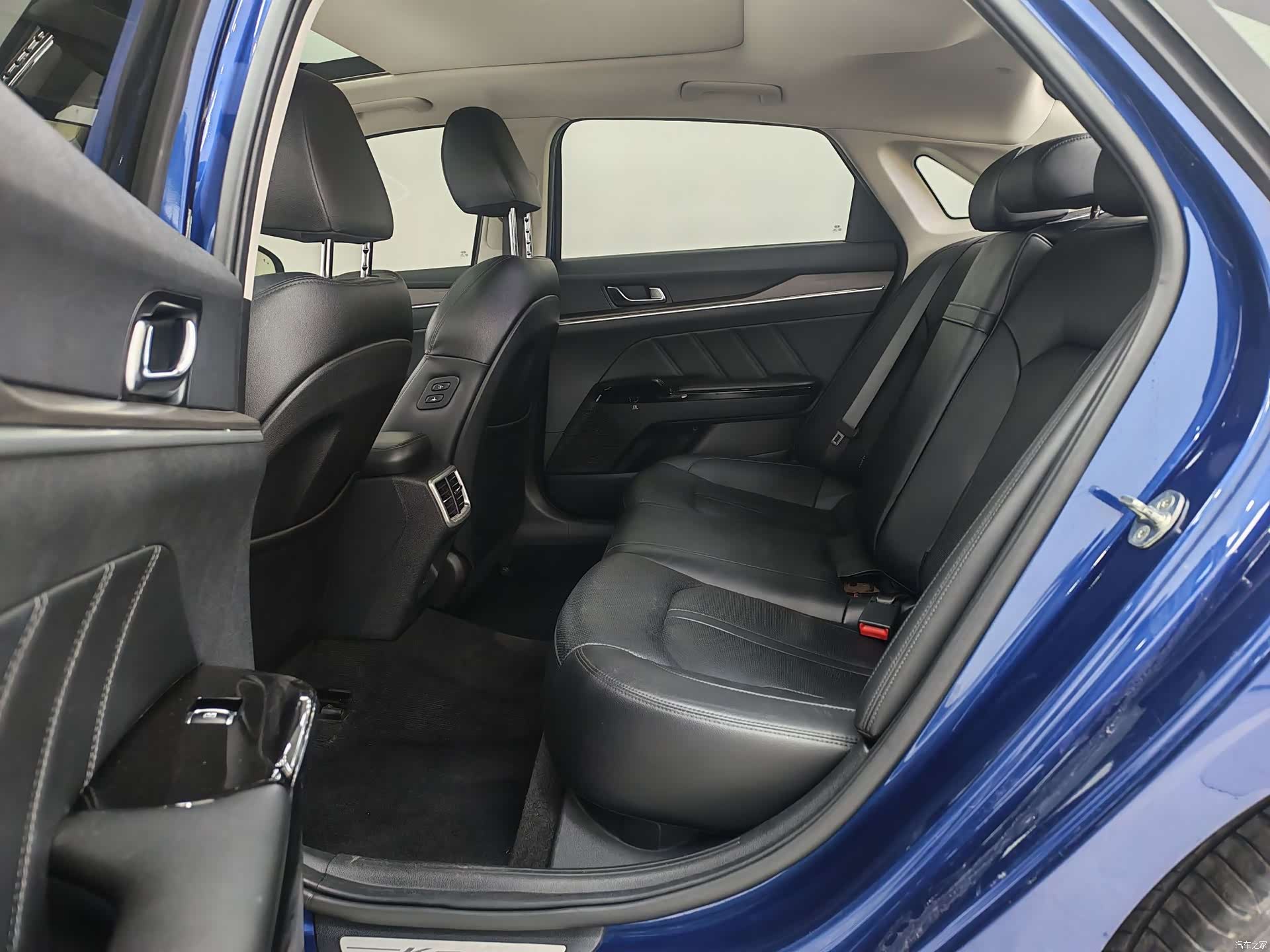 Kia K5, 2022 8