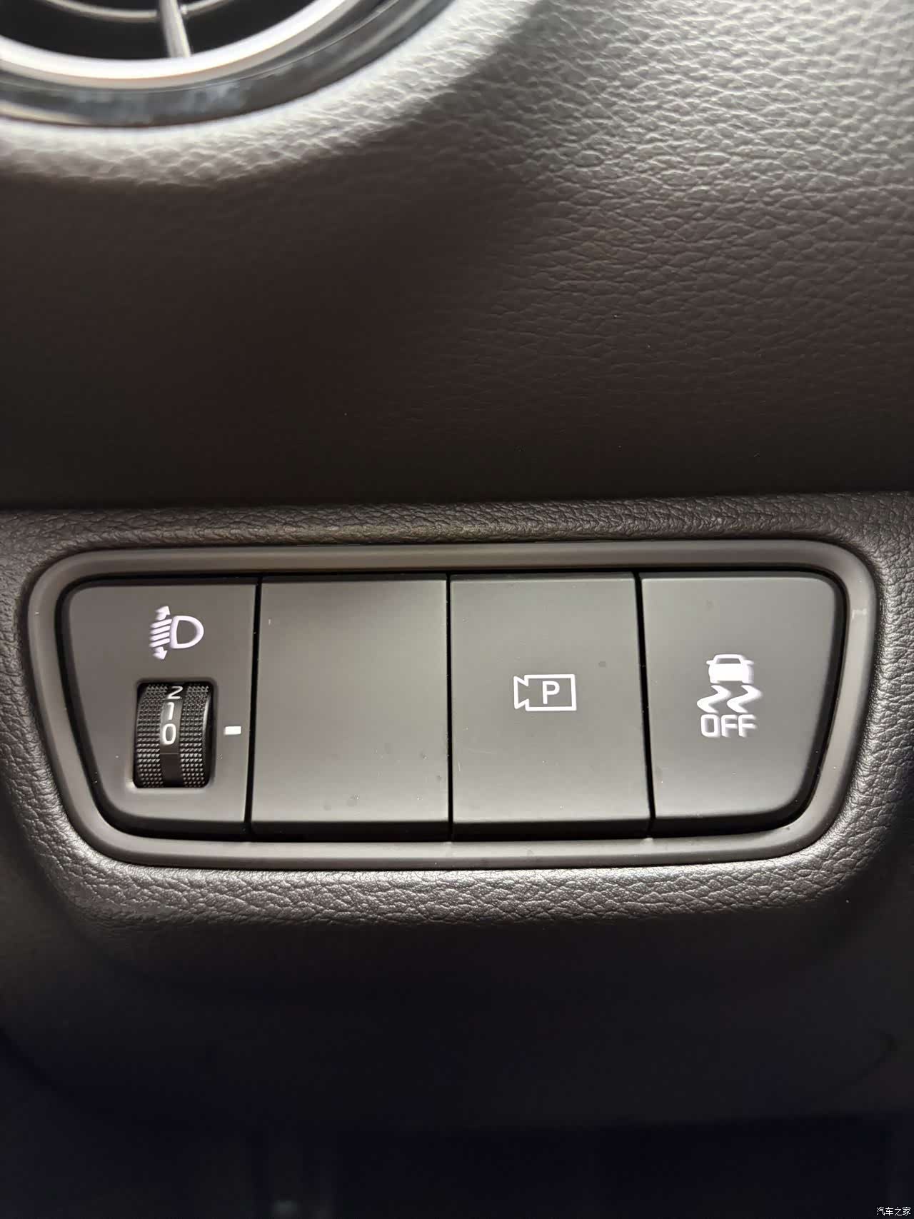 Kia K3, 2023 13