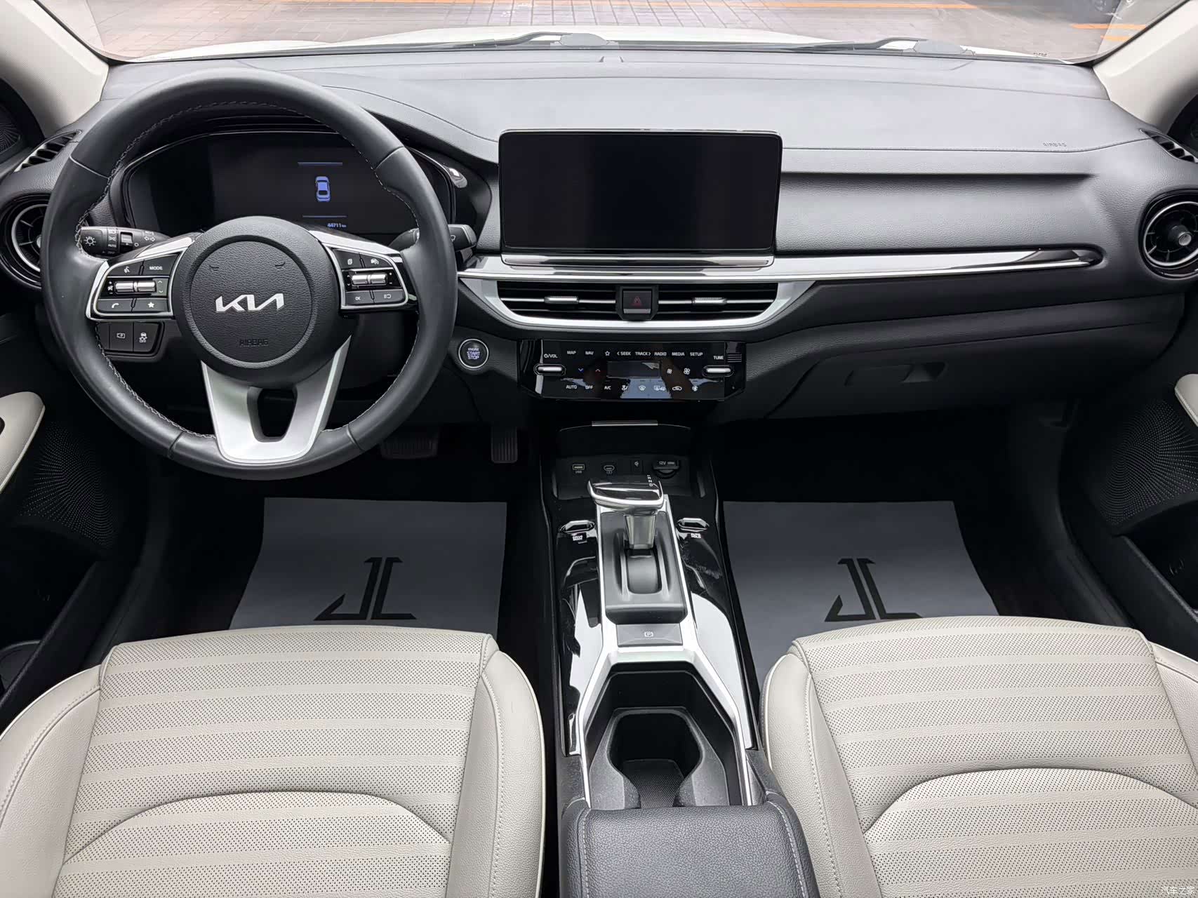 Kia K3, 2023 8