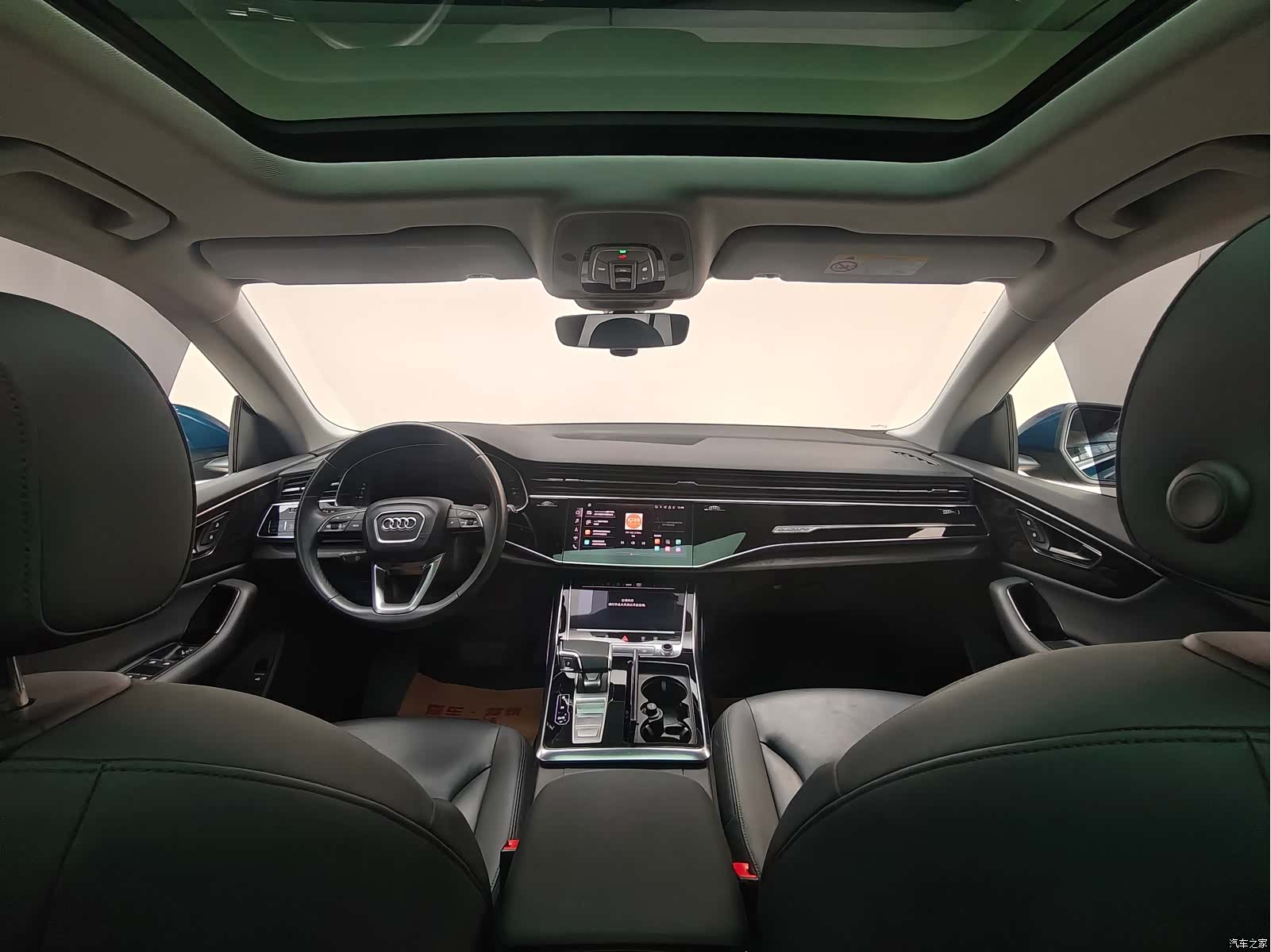 Audi Q8, 2021 7