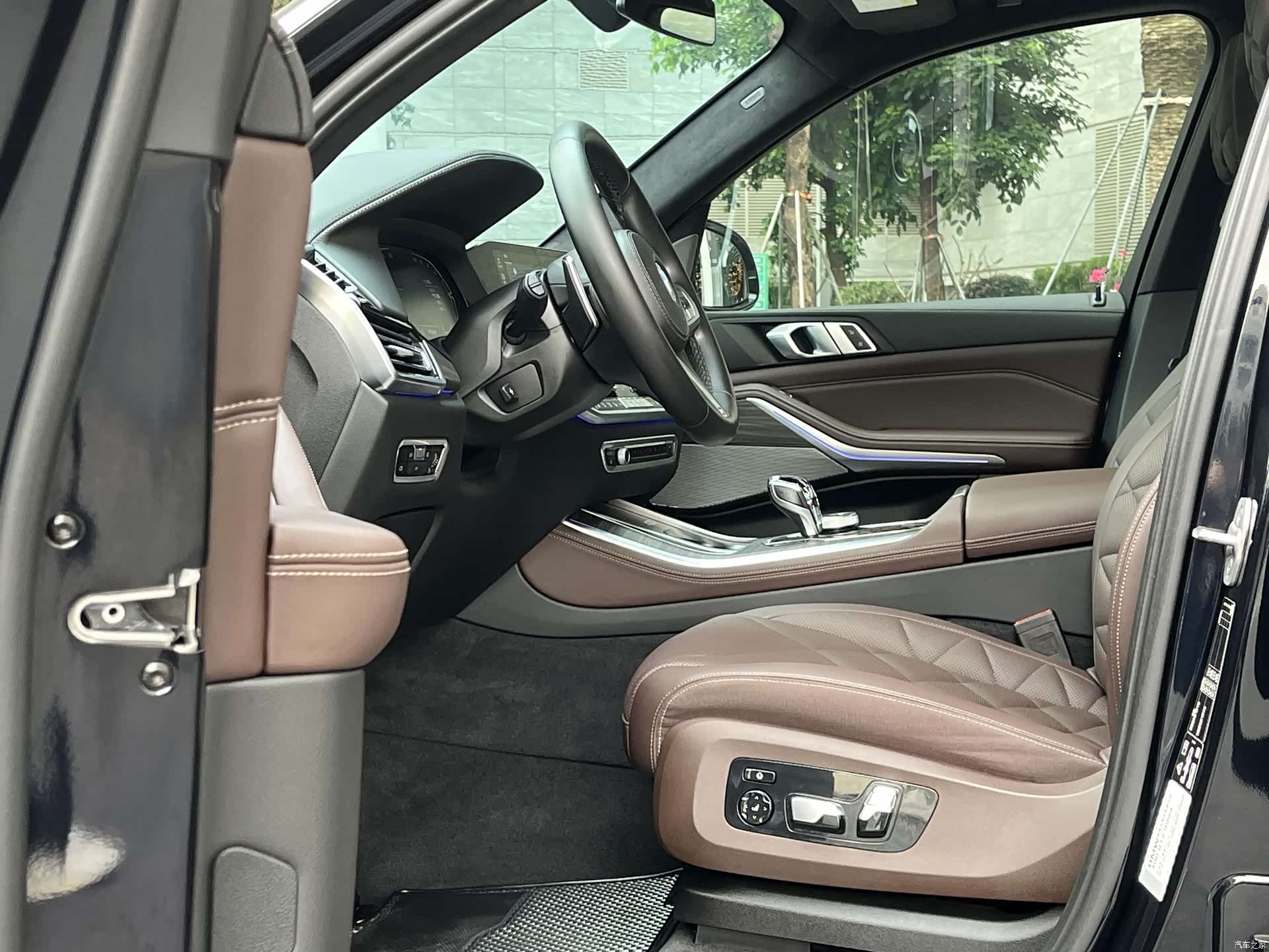 BMW X5, 2023 9