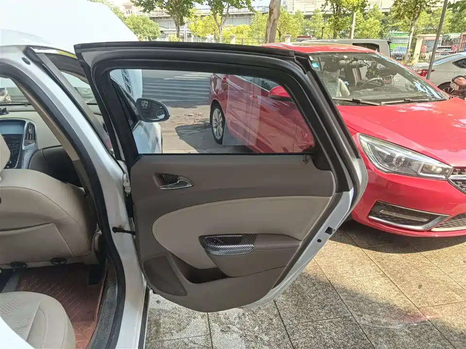 Buick Yinglang Buick Yinglang