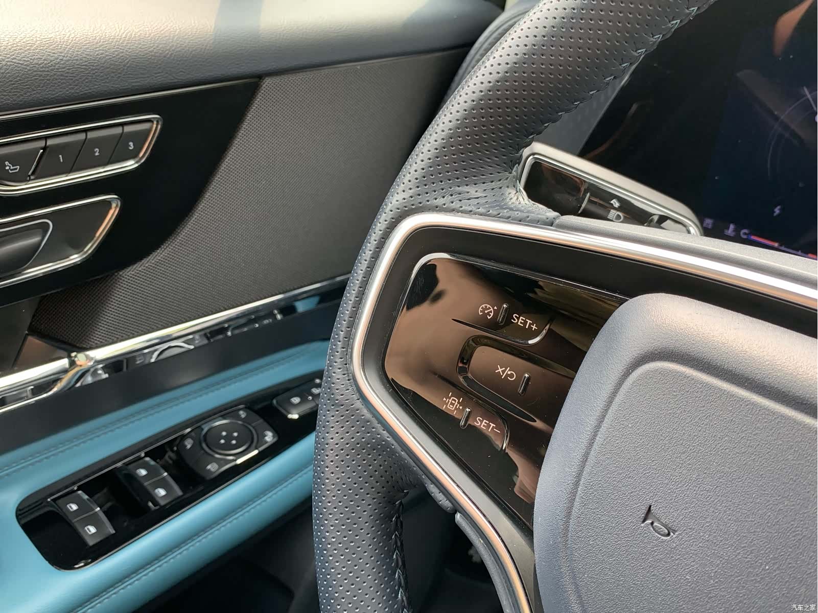Lincoln Corsair, 2024 24