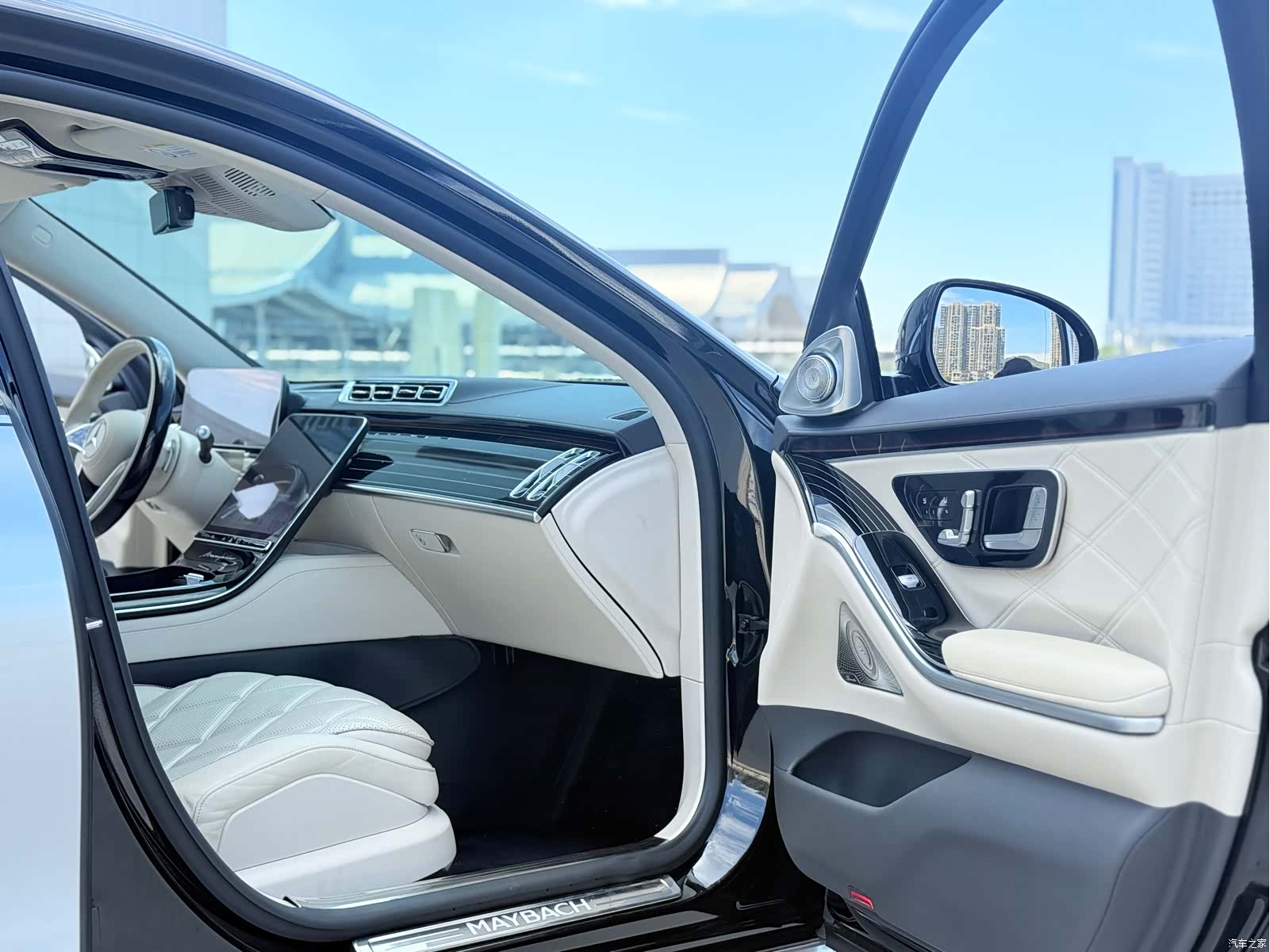 Maybach S-Class, 2022 6