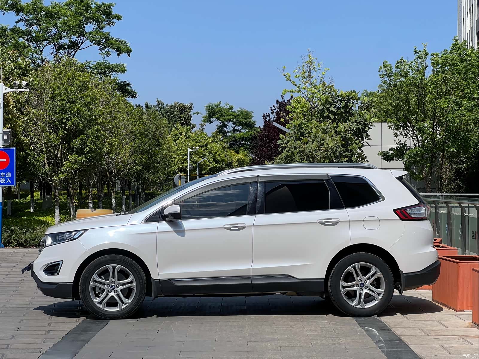 Ford Edge, 2019 16