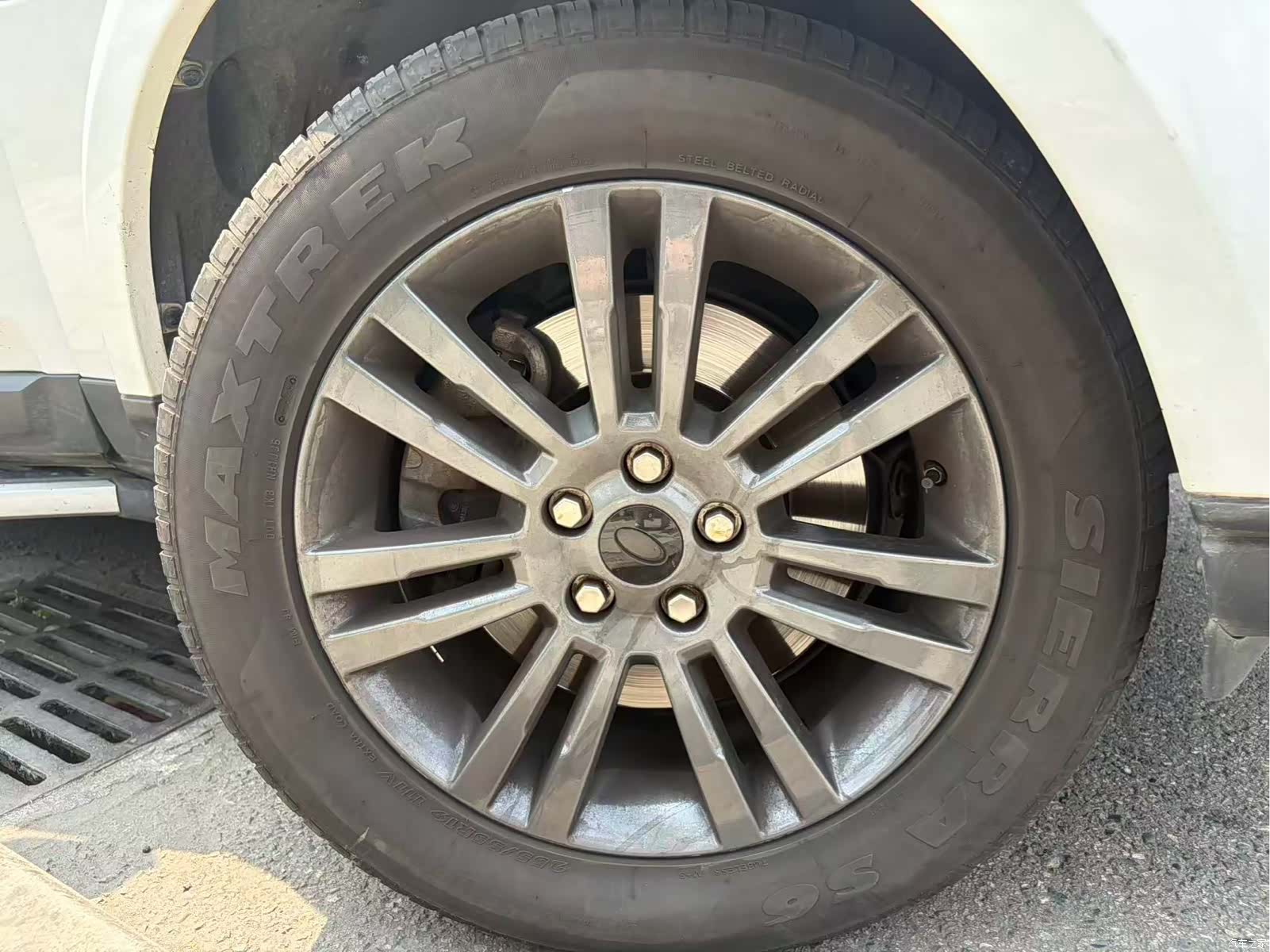 Land Rover Discovery, 2014 16