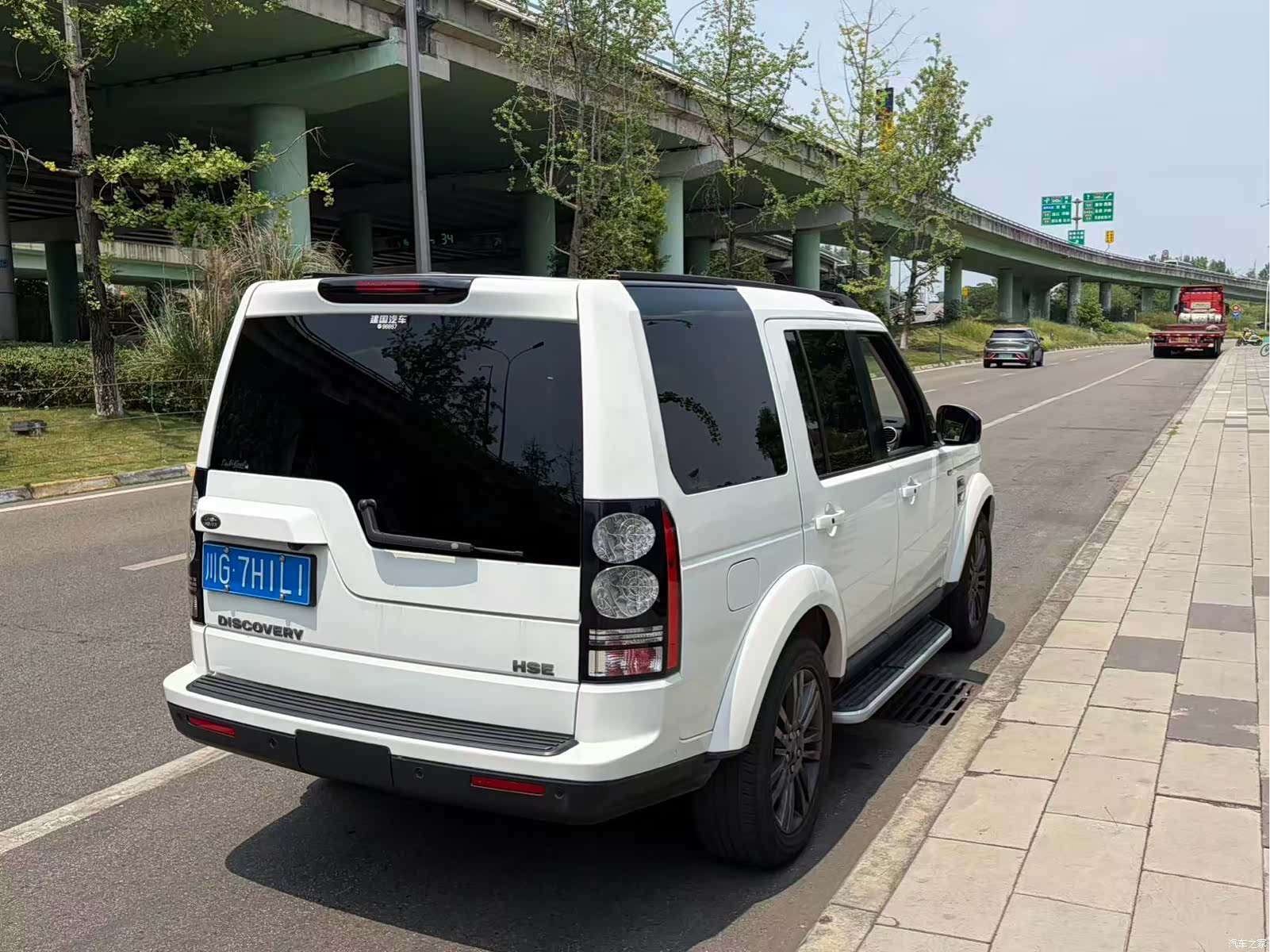 Land Rover Discovery, 2014 4