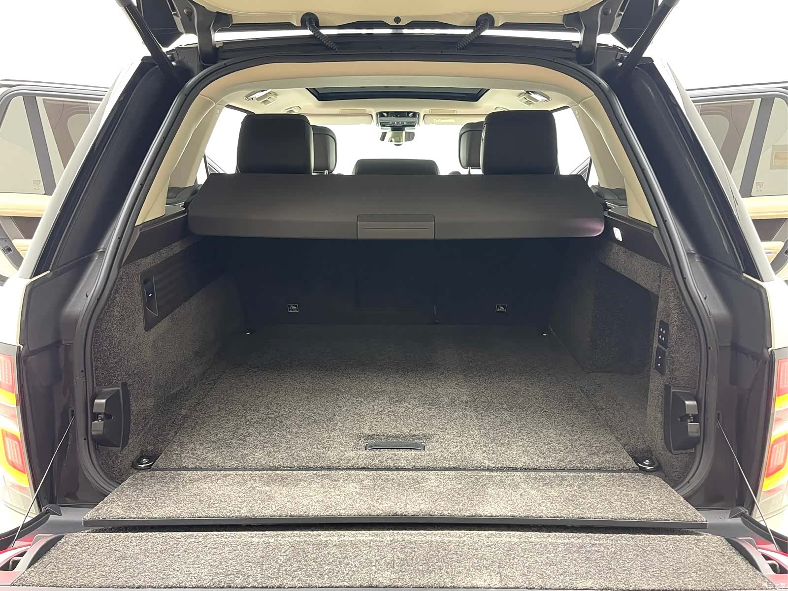 Land Rover Range Rover, 2022 12