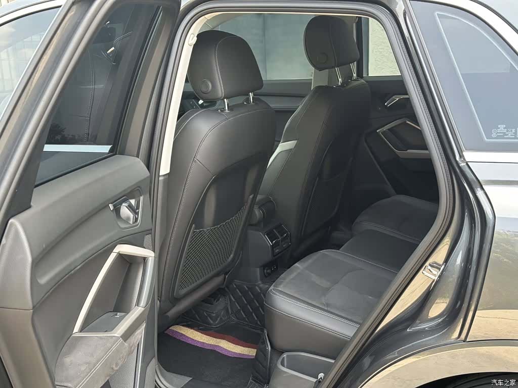 Audi Q3, 2022 18