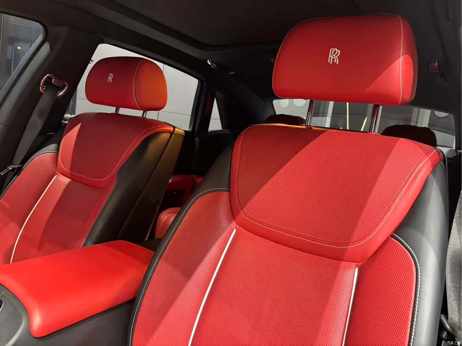 Rolls-Royce Ghost, 2019 8
