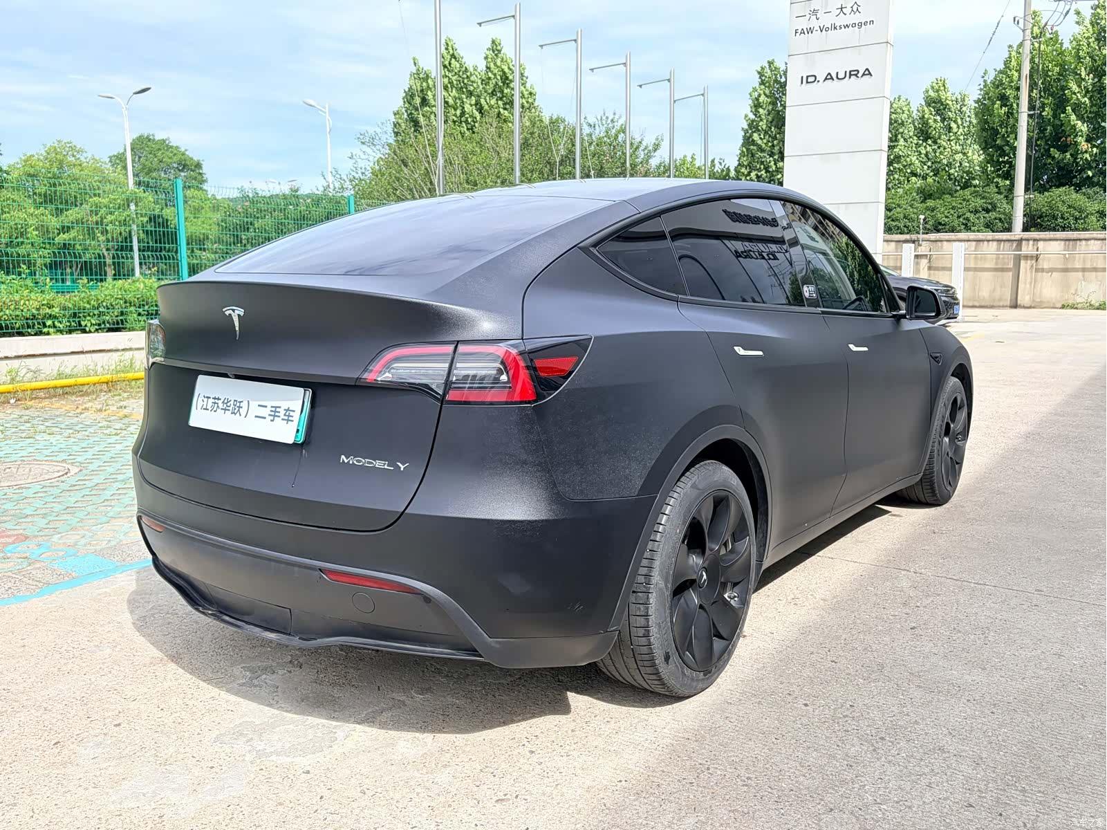 Tesla Model Y, 2023 11