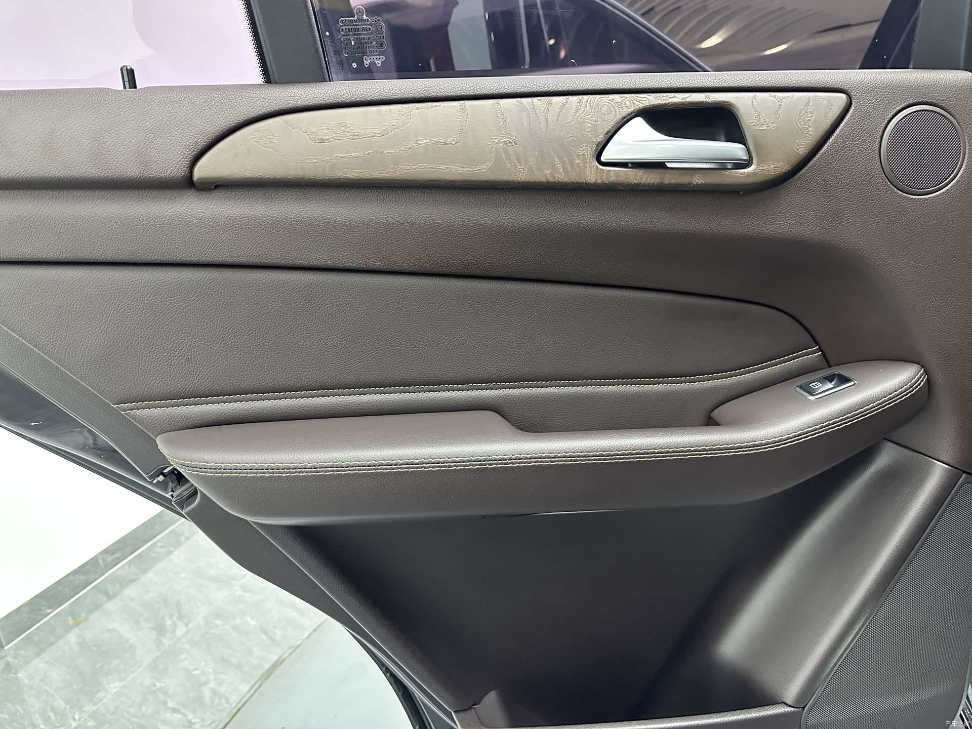 Mercedes-Benz GLE, 2017 24