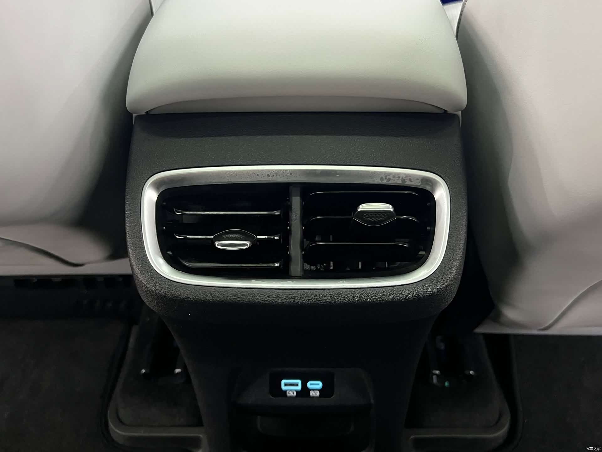 BYD HiAce, 2025 13