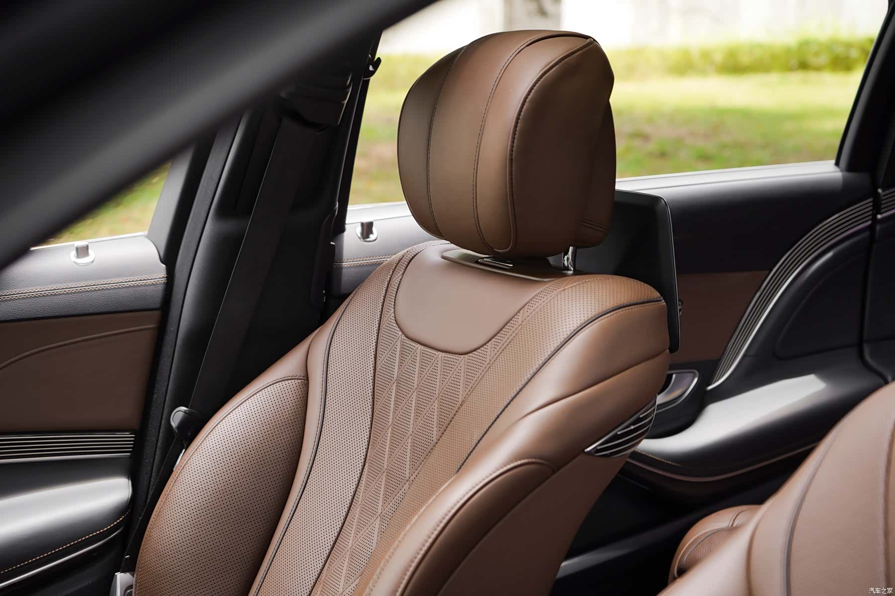 Maybach S-Class, 2019 52