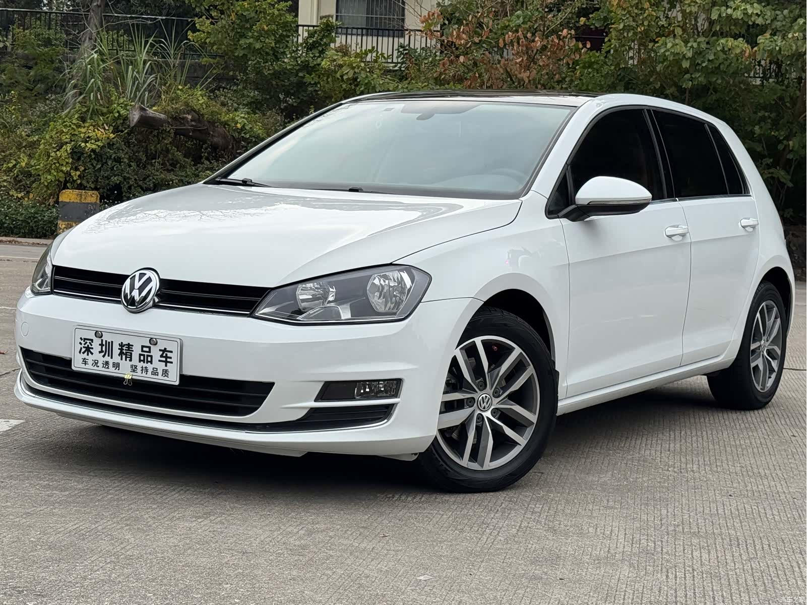 Volkswagen Golf, 2016 1