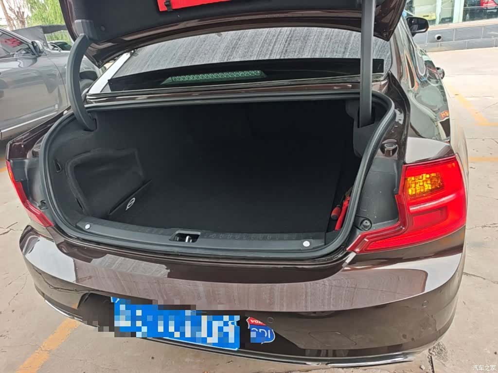 Volvo S90, 2018 19