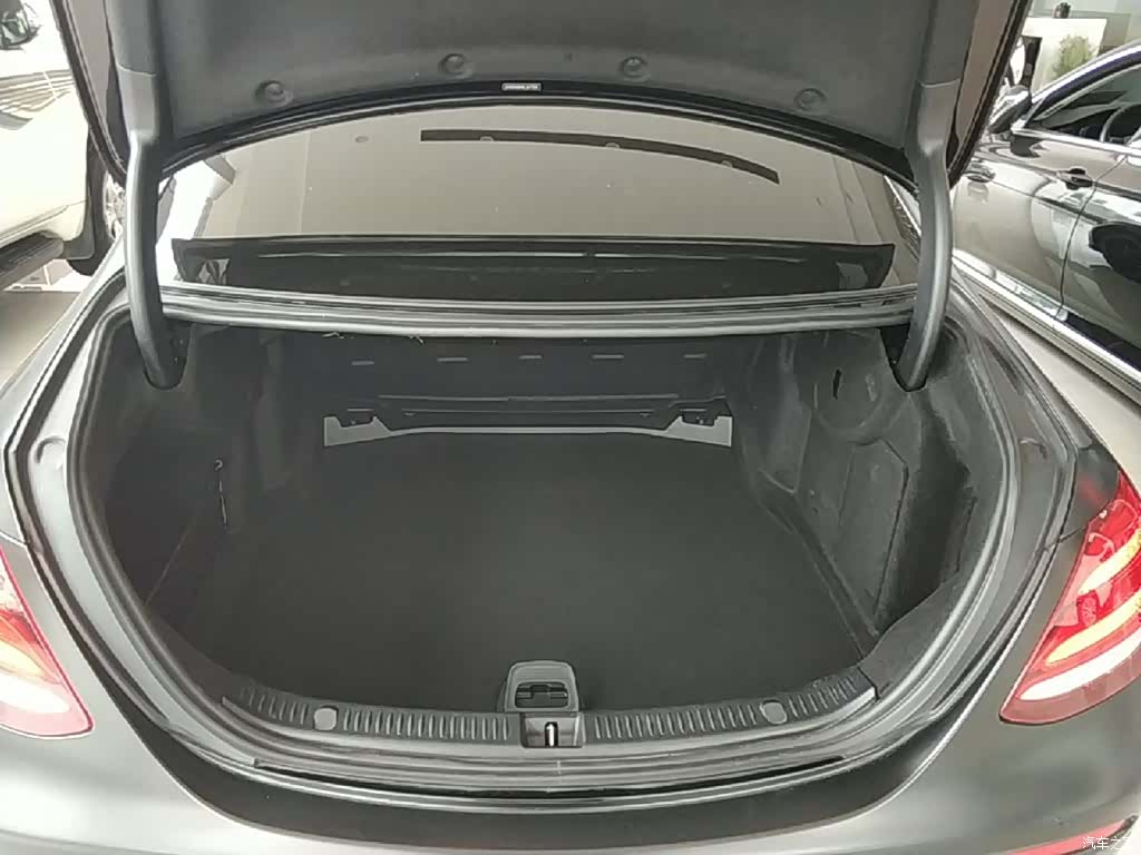 Mercedes-Benz E-Class, 2018 19