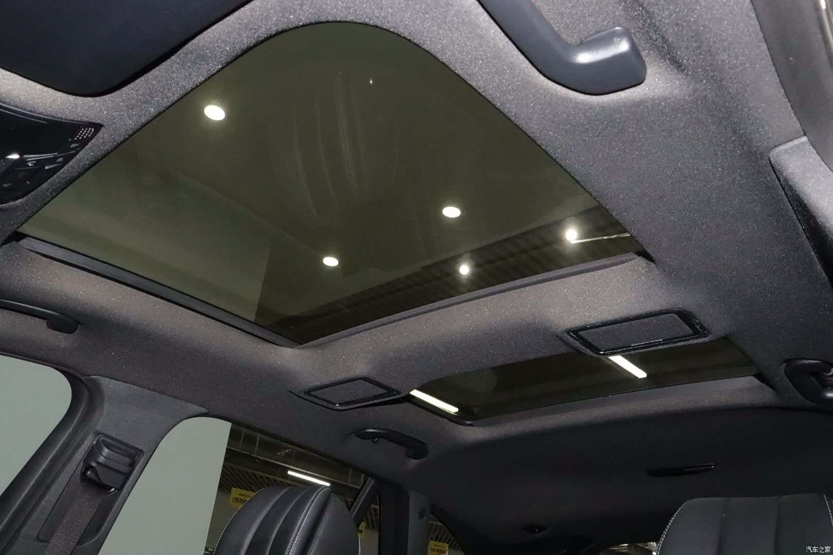 Mercedes-Benz GLC, 2019 15