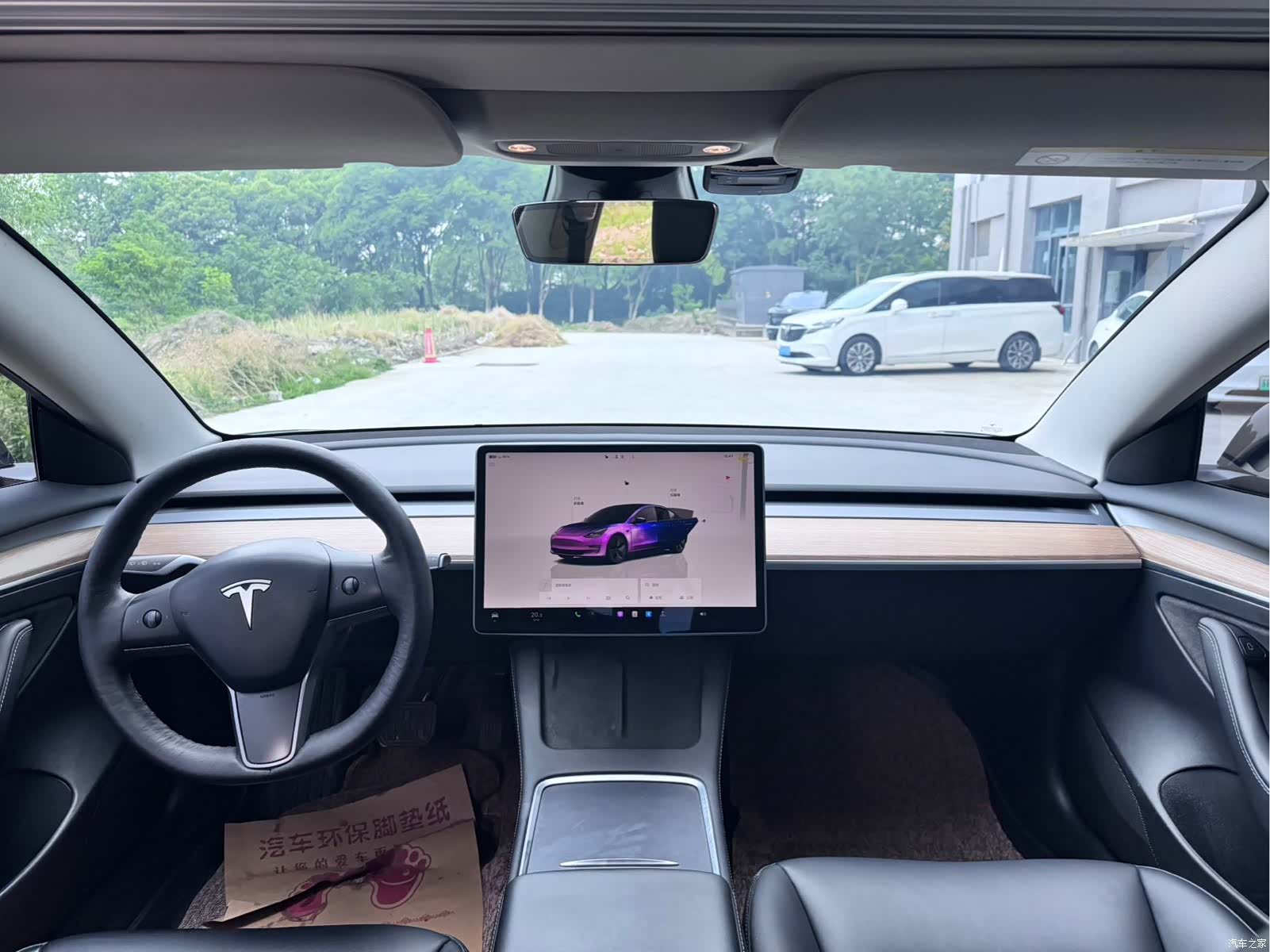 Tesla Model 3, 2022 7