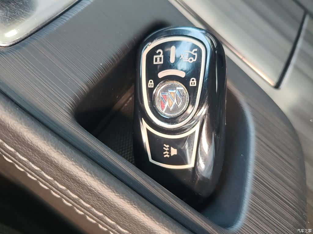 Buick LaCrosse, 2021 9