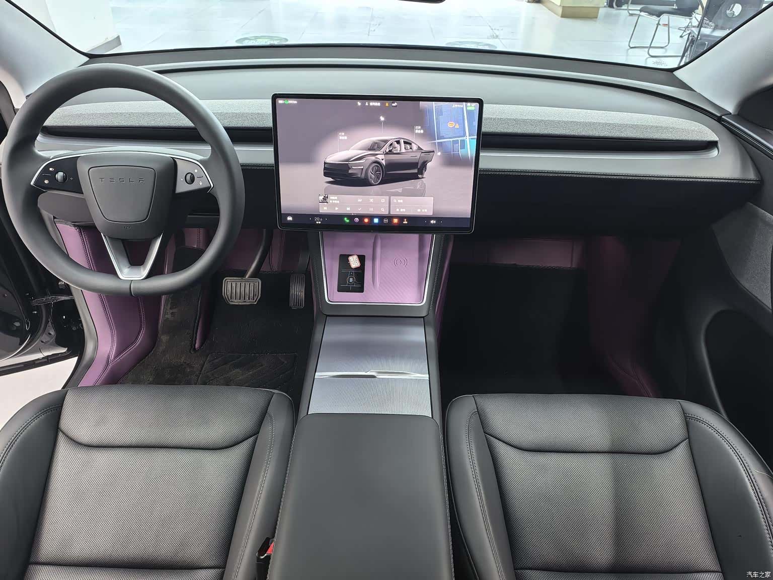 Tesla Model Y, 2025 4