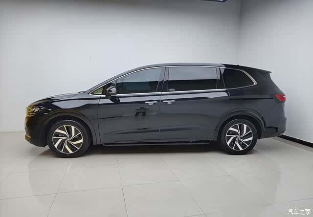 Volkswagen Viloran, 2024 2