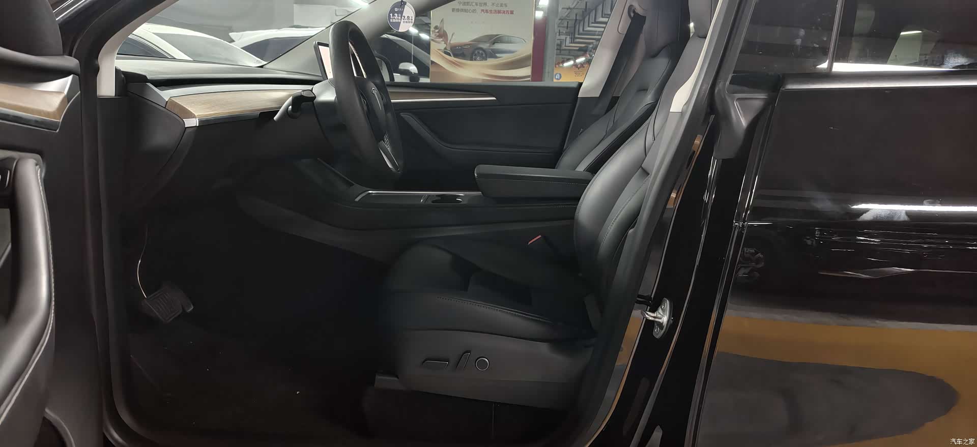 Tesla Model Y, 2021 все фото