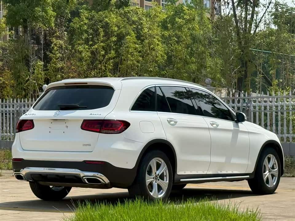 Mercedes-Benz GLC Mercedes-Benz GLC