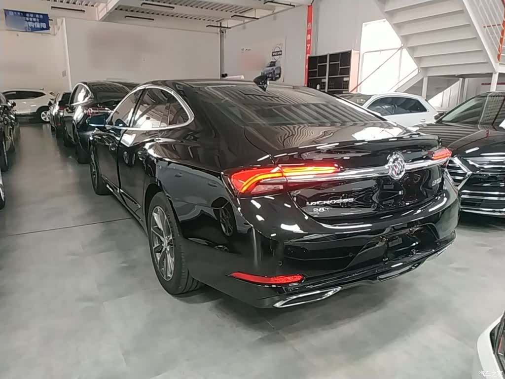 Buick LaCrosse, 2019 все фото