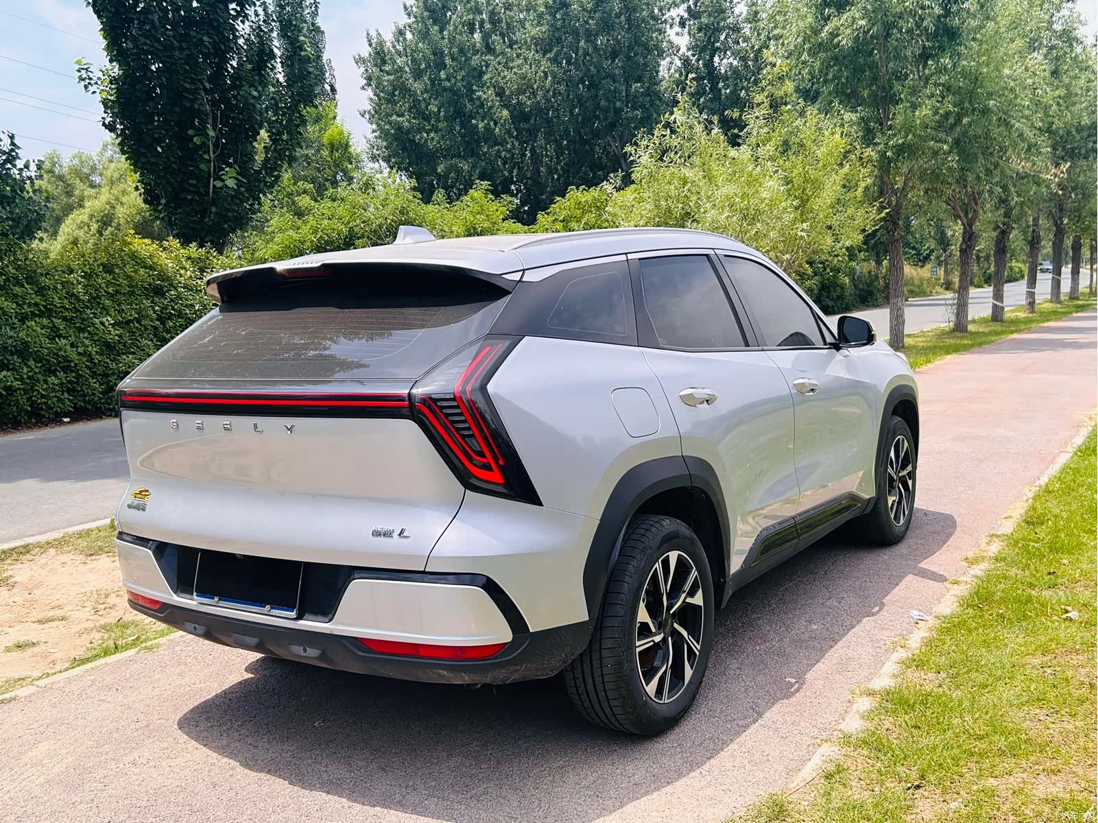 Geely Boyue, 2025 10