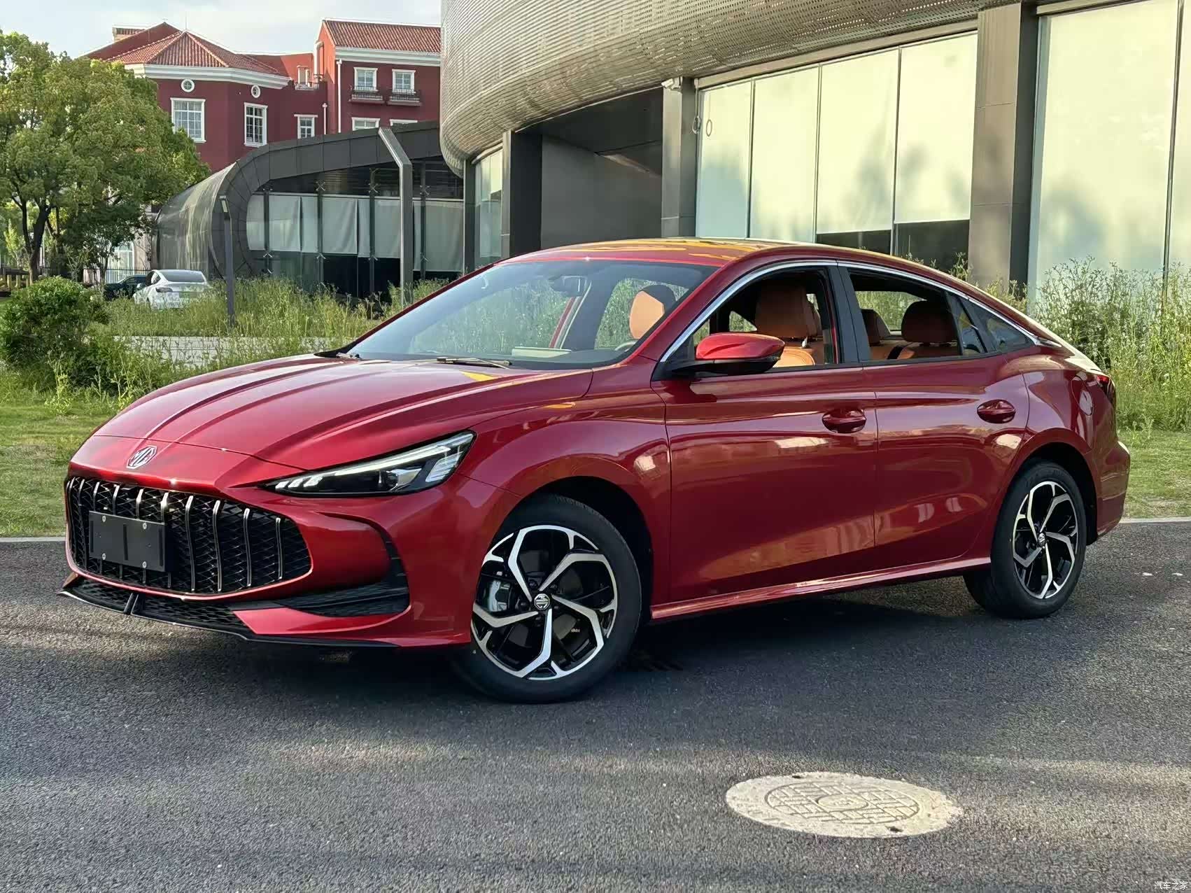 MG MG5, 2025 1
