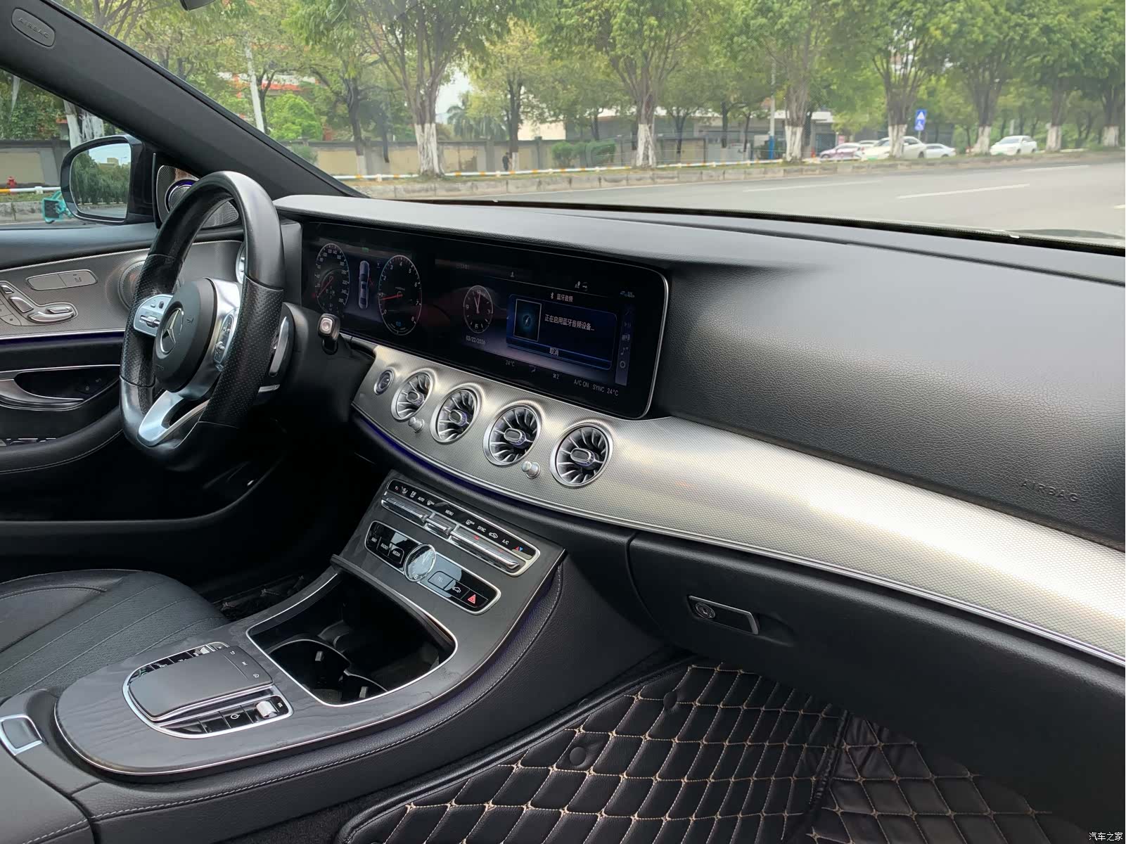 Mercedes-Benz E-Class, 2020 28
