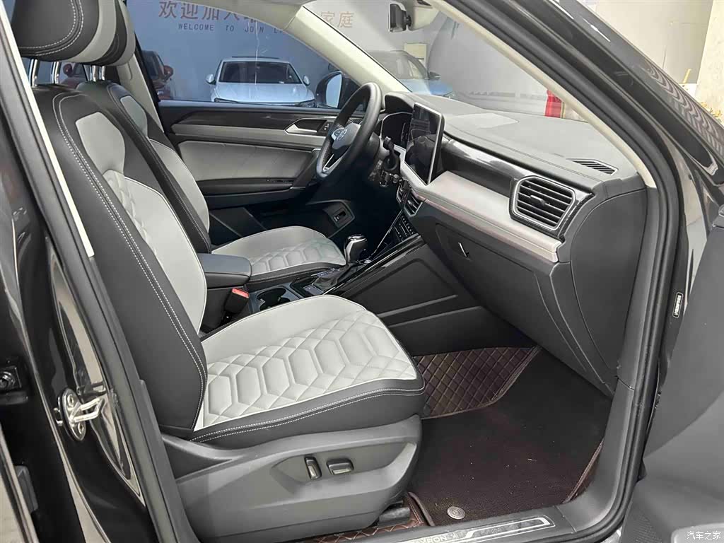 Volkswagen Tayron, 2023 13